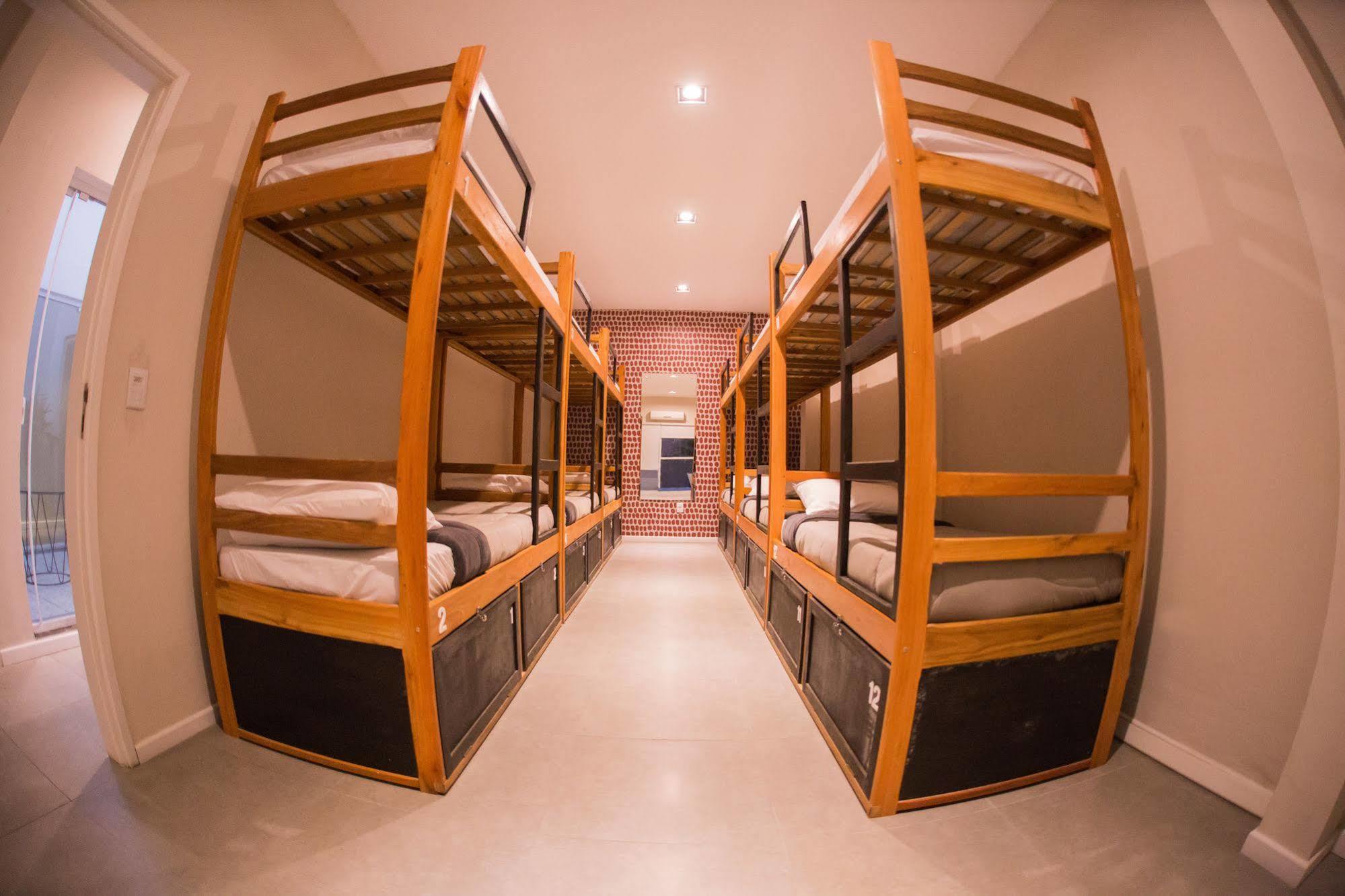 Hello Hostel Пелотас Екстериор снимка